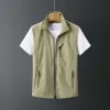 New men's outdoor casual vest, spring and summer photography, fishing vest, stand-up collar, waistcoat details Picture